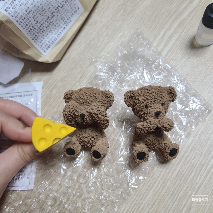  아이디어스에서 차랑용 석고방향제샀어요