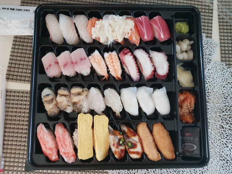  무모한초밥 가성비 메뉴! '무모한메가초밥 A(32pc)' 먹어봤어요~