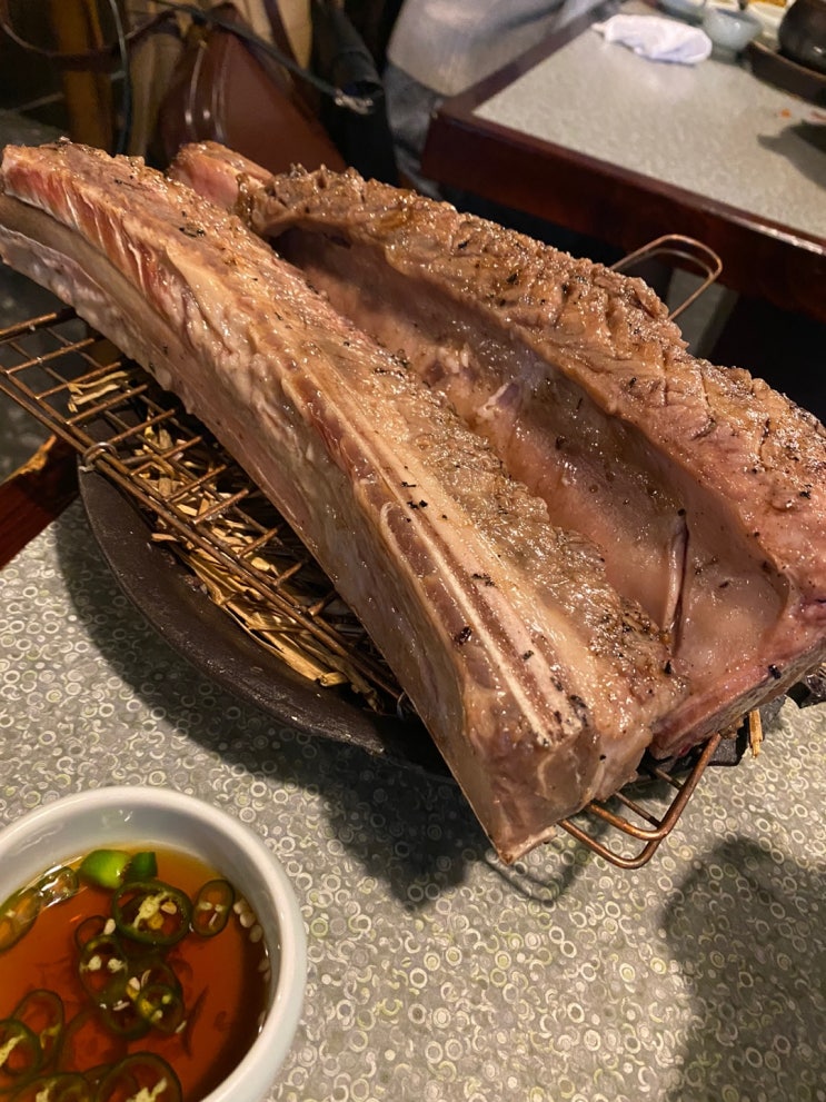 서울에서 가장 유명한 고깃집 <몽탄 : 우대갈비>