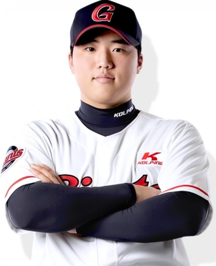 손성빈 <b>롯데</b> 자이언츠 신인 포수 연봉 계약금 인스타 이만수... 