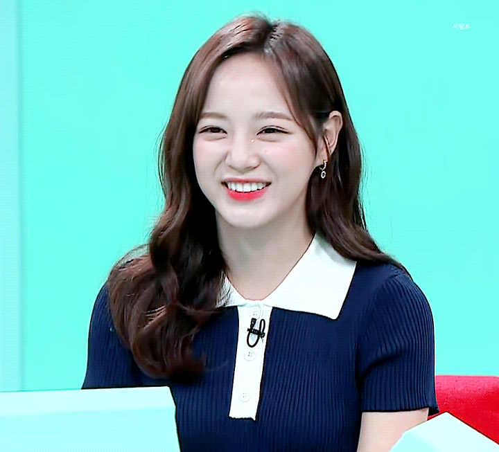  김세정 가수로 돌아오다 솔로곡 Warning 으로 컴백