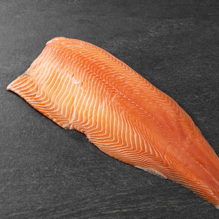 선호도 높은 한번도 얼리지 않은 항공직송 생 연어, 1.3kg, 1개 추천합니다 선호도 높은 한번도 얼리지 않은 항공직송 생 연어, 1.3kg, 1개 추천합니다