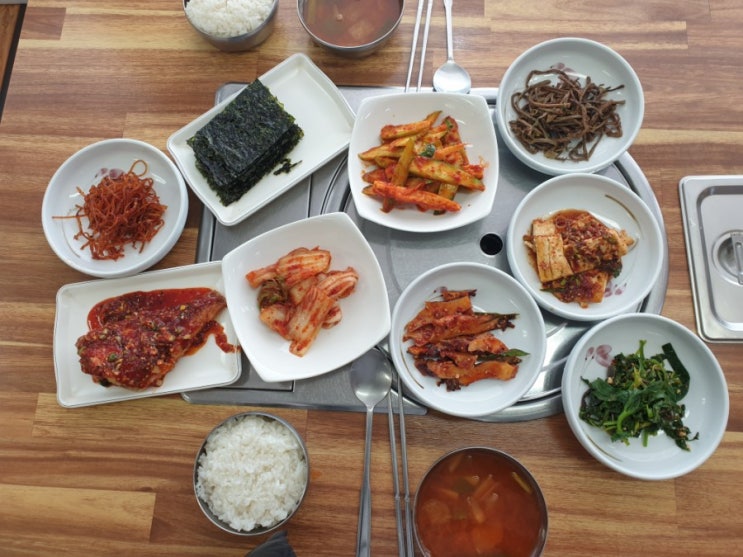  엄마손맛이 그리울때 찾는집