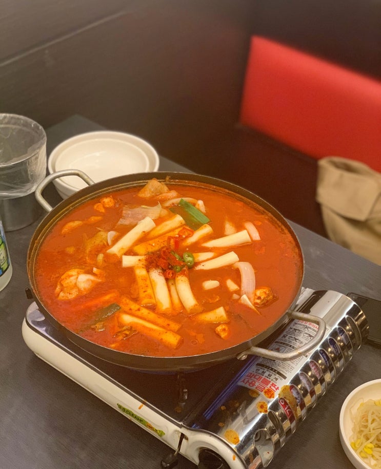  강남역 맛집 '떡도리탕' 리뷰