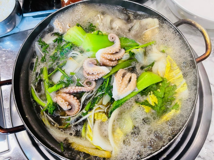  인천강화_싱싱 제철 해산물 코스요리 "진복호 본점" with 쭈꾸미 샤브샤브
