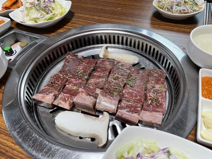  한화리조트 산정호수 맛집/ 포천이동갈비 솟대