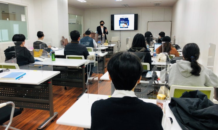  기업 성장이 목표인 스타트업이라면 반드시 알아야 하는 브랜딩 디자인 전략