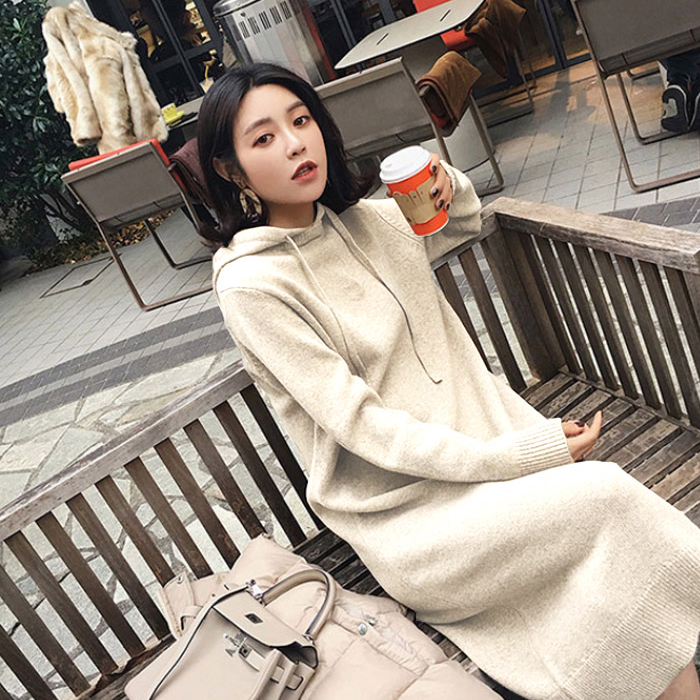 많이 찾는 코코블랑 로렌조 후드 니트 롱원피스 ··· 많이 찾는 코코블랑 로렌조 후드 니트 롱원피스 ···