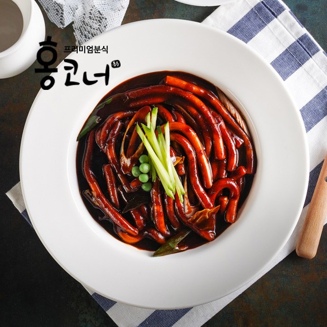 인기 많은 홍코너 짜장 떡볶이 (밀떡) 1인분, 225g 추천합니다