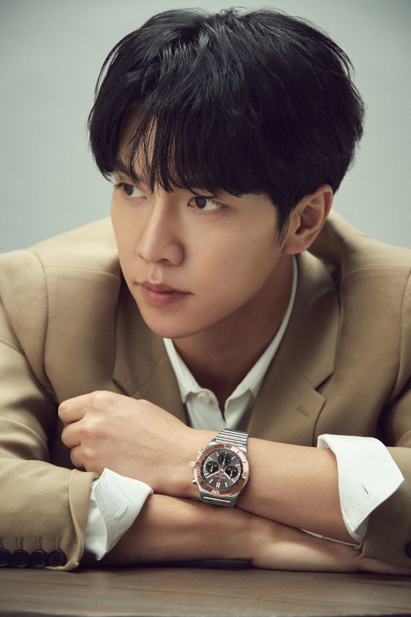 이승기 화보 속 브라이틀링 시계 BREITLING 빛나네!