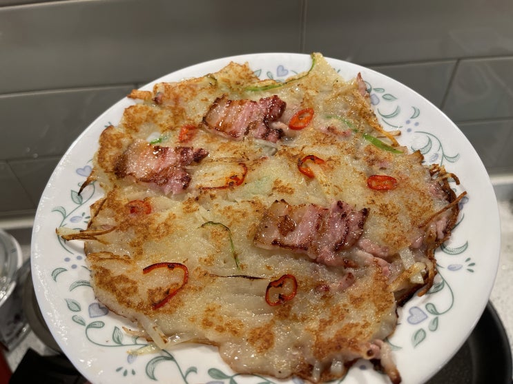  감자만으로 부치는 감자전 레시피