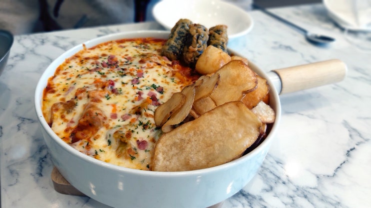  동탄역 찜닭 빈센조에서 본 매력있는 일미리금계찜닭