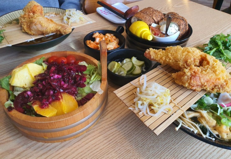  [마산 가포 덕동 맛집] 우동한그릇 : 얼큰한 우동과 닭다리의 조화