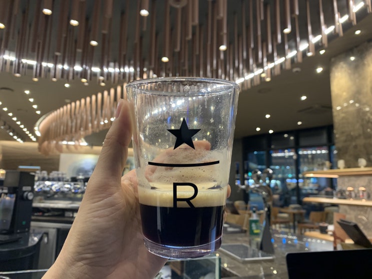  신세계 정용진 부회장이 즐겨먹는 이 커피!! 저도 먹어봤습니다.