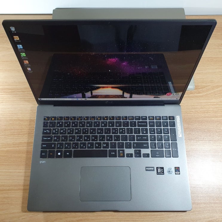 가성비갑 LG전자 그램 17ZD90N-VX5BK 17인치 중고노트북 추천해요 가성비갑 LG전자 그램 17ZD90N-VX5BK 17인치 중고노트북 추천해요