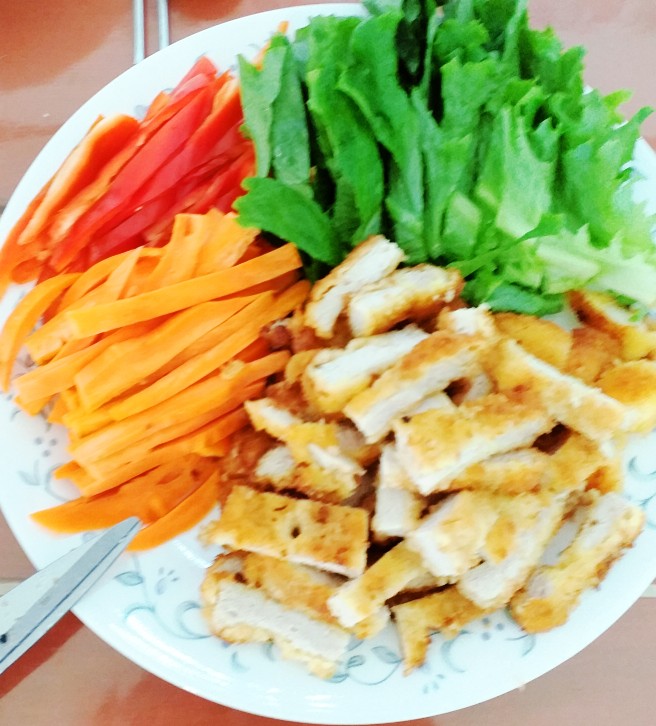  맛있는 월남쌈 만들기  코로나일상생활 ~ 돈가스 월남쌈 만드는 법