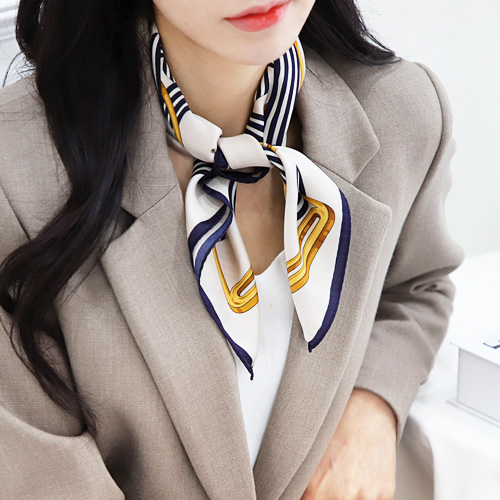 선호도 높은 에스까리에 빅체인 쁘띠 스카프 추천해요 선호도 높은 에스까리에 빅체인 쁘띠 스카프 추천해요