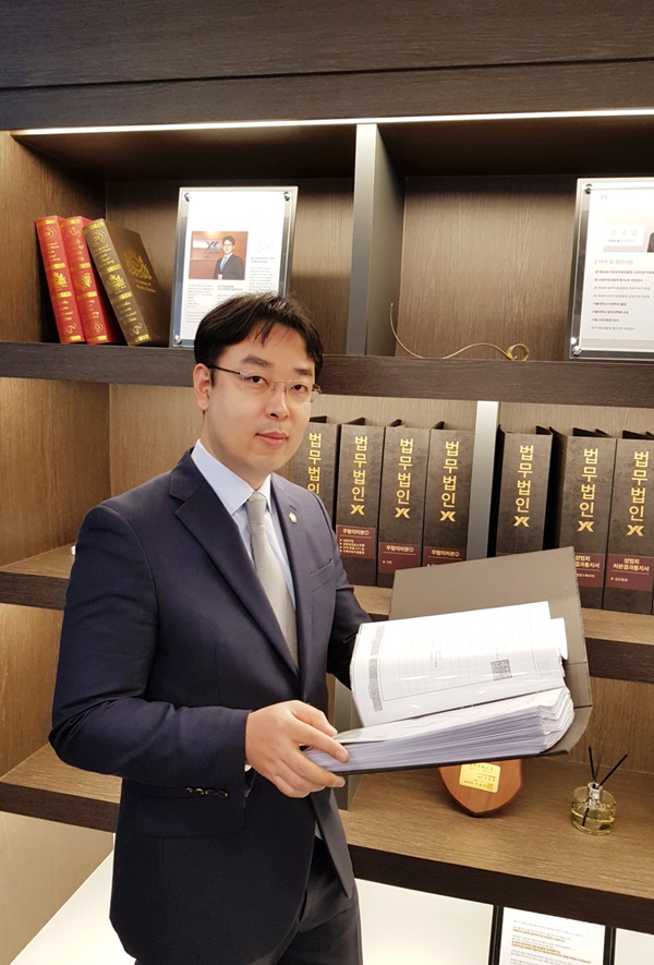 사건 사고 비평 - 나자현 변호사
