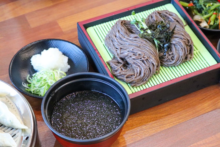  판모밀,돈까스 다 맛있는 춘천소바 퇴계점