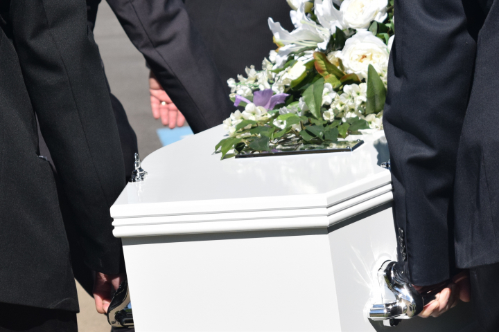 상조업계 대형사 위주로 개편…폐업사 고객 피해도 발생 상조업계 대형사 위주로 개편…폐업사 고객 피해도 발생