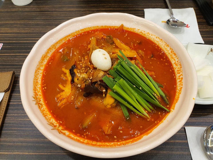 부천 중동 맛집 추천/ 짬뽕 지존 내돈 내산 솔직 후기/ 짬뽕 맛있는 집 짬뽕 지존 추천/ 짬뽕 지존 메뉴 추천 부천 중동 맛집 추천/ 짬뽕 지존 내돈 내산 솔직 후기/ 짬뽕 맛있는 집 짬뽕 지존 추천/ 짬뽕 지존 메뉴 추천
