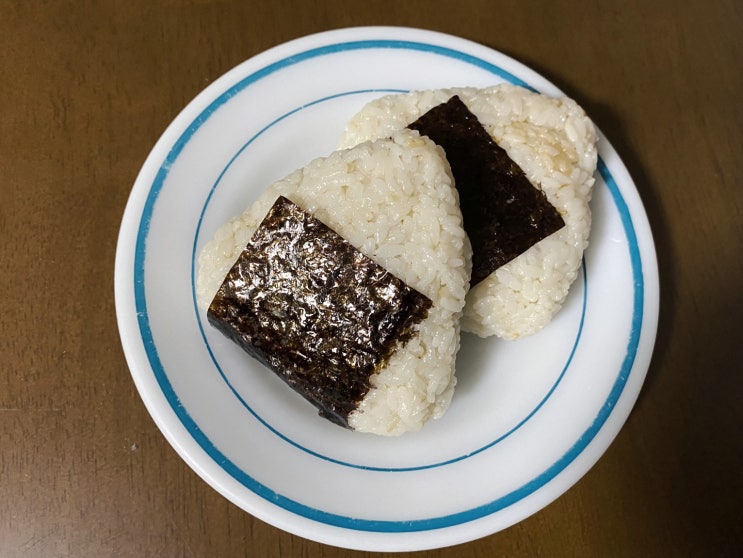  초간단 참치마요 주먹밥 삼각김밥 만들기