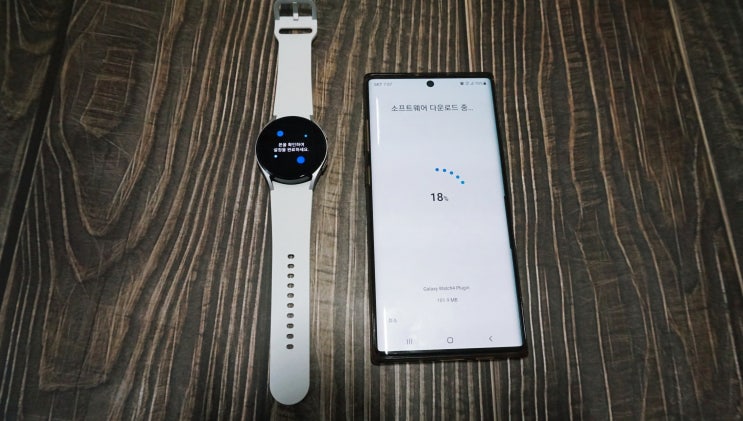  갤럭시 워치 4 40mm 실버 리뷰, 블루투스로 핸드폰에 연결하기