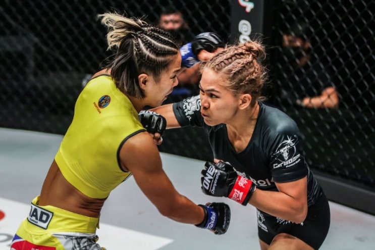 드니스 잠보앙가 vs 함서희 리매치 추진...옥래윤도 판정 재검토 후 승리 유지 등 MMA 뉴스 드니스 잠보앙가 vs 함서희 리매치 추진...옥래윤도 판정 재검토 후 승리 유지 등 MMA 뉴스