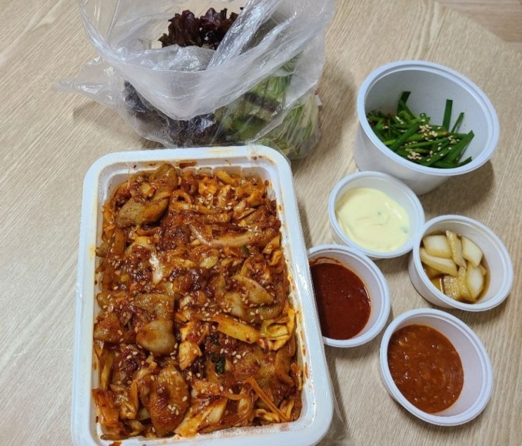  곱창의전설_방이동 야채곱창볶음 맛집!! 이게 1인분? 대박 !!