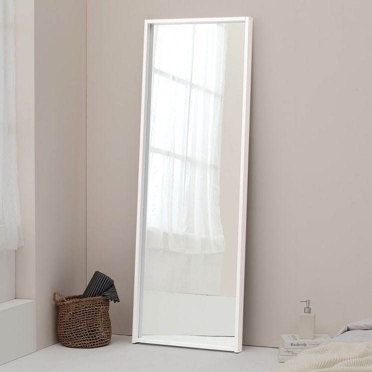 당신만 모르는 준우드 전신경 전신거울 600 x 1700 mm, 화이트 ··· 당신만 모르는 준우드 전신경 전신거울 600 x 1700 mm, 화이트 ···