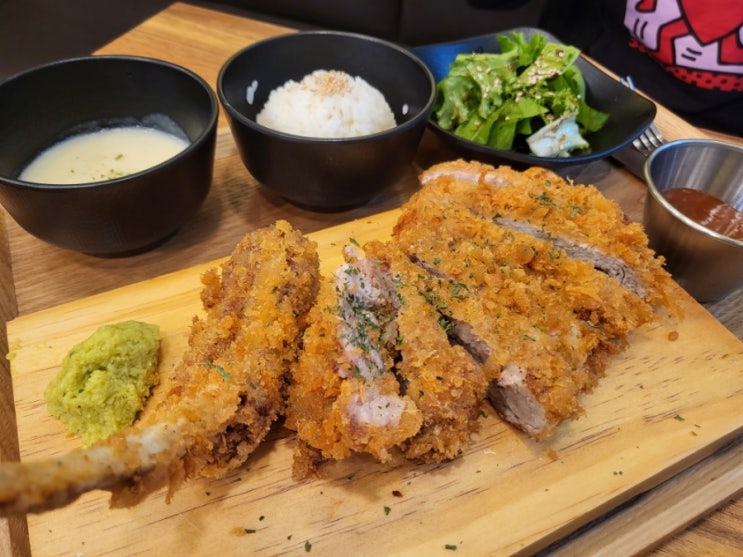  빠밥 ; 강남역 밥집, 돈마호크 돈까스에 떡볶이까지 맛난 강남역 점심 맛집