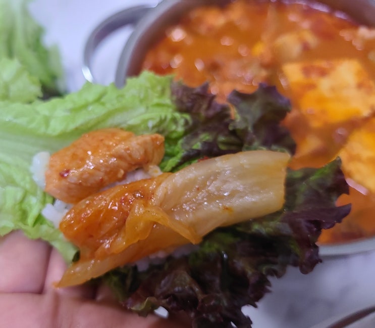 [방산시장 맛집] 쌈 싸 먹는 김치찌개 《은주정》포장 후기