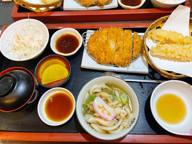 당산 빅마켓 맛집 ‘멘타로&궁채’ : 오고노미 세트 새우튀김 굿굿! (한식도 가능하다고?!)