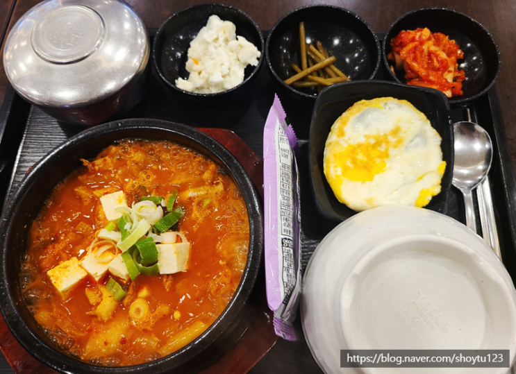 [홈플러스 북수원점 푸드코트 맛집 추천] 한옥마을 전주비밤밥 돈육김치찌개 & 제육쌈정식 맛집 리얼후기 강추!!