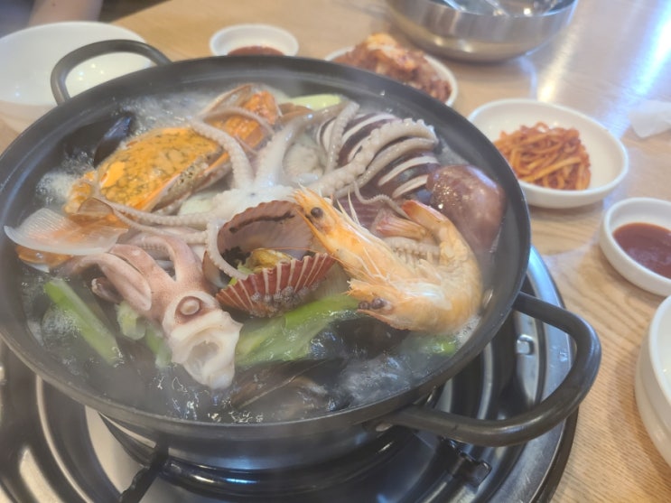  서해안칼국수/벽제동 해물가득 칼국수
