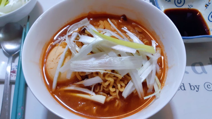 정태영 콜라보 정용진의 정든 된장라면은 미소라멘이 아니다. ft. 일본라멘 전문가 정태영 콜라보 정용진의 정든 된장라면은 미소라멘이 아니다. ft. 일본라멘 전문가