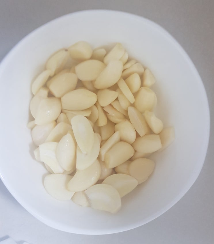  마늘의 효능 및 부작용 알아볼까요?