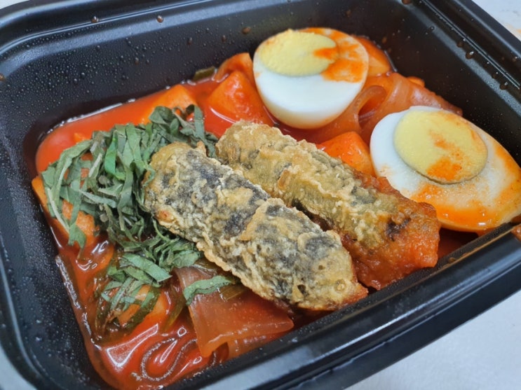  33떡볶이 쌀떡볶이와 올레찹쌀꽈배기로 연휴 브런치!