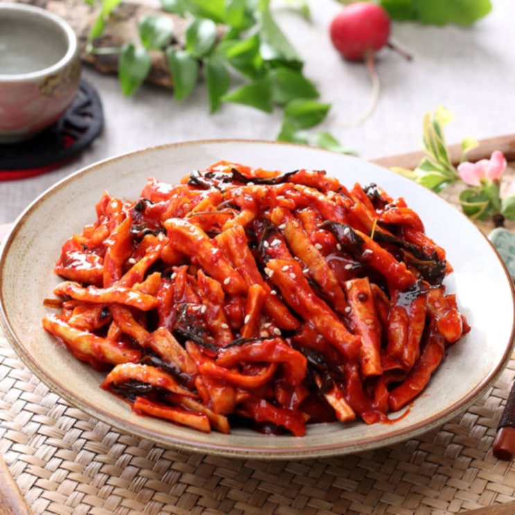 후기가 좋은 쪽빛누리 무말랭이무침 젓갈 반찬 1kg 밥도둑 반찬단지, 본품 ··· 후기가 좋은 쪽빛누리 무말랭이무침 젓갈 반찬 1kg 밥도둑 반찬단지, 본품 ···