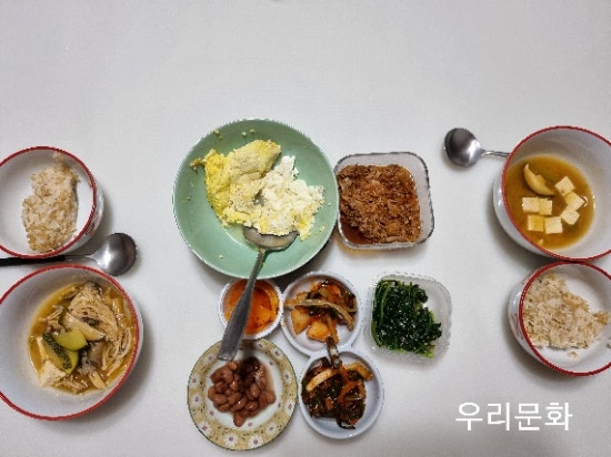 삼시세끼17(덕분에 냉장고 정리,아직도 이어지는 진리의 맛 콩나물국)