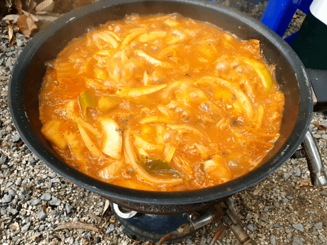  캠핑찌개추천 얼큰한 꽁치통조림 김치찌개/묵은지 요리