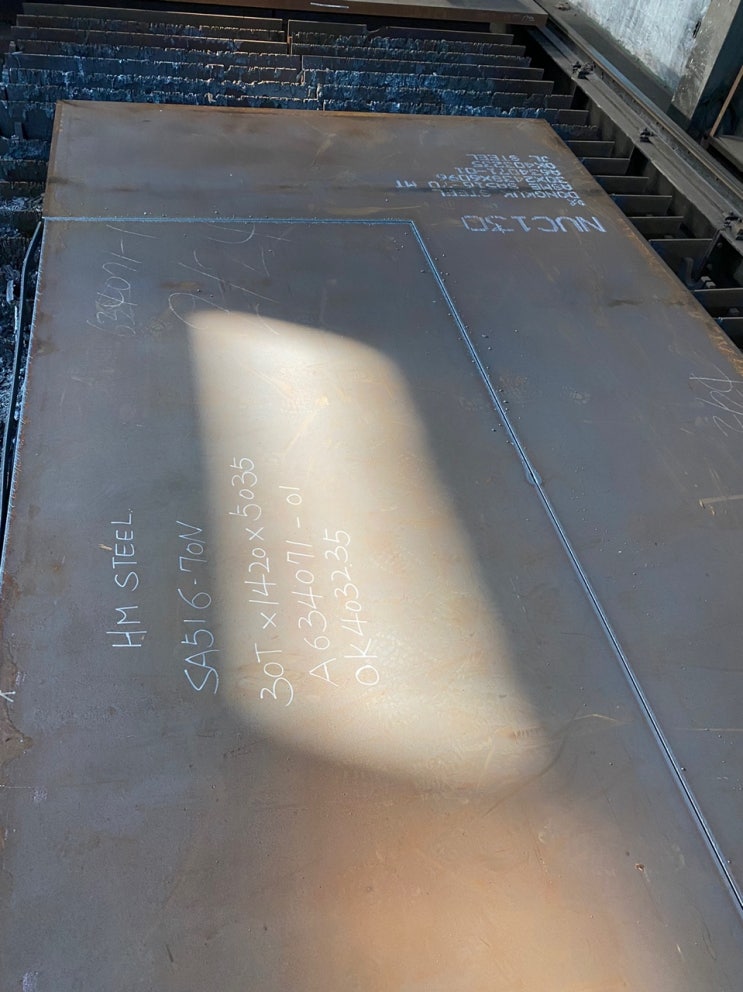  ASME SA516-70N - 30T 모형절단 및 원판 도소매