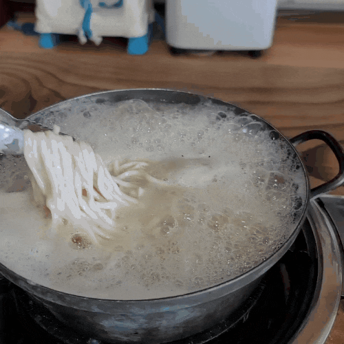  가성비 좋은 안면도 칼국수 전통딴뚝칼국수