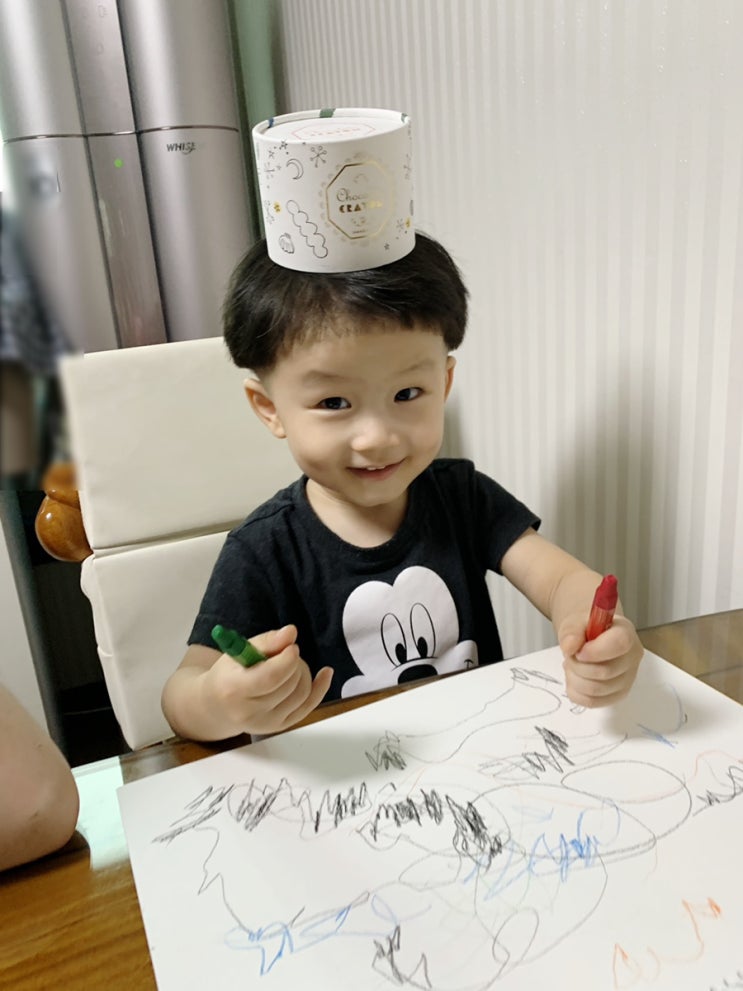  아기선물 돌케이크 먹지 말고 유아 크레용으로 놀아요