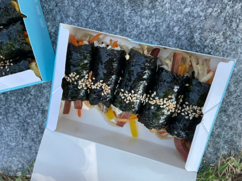 여수 이순신광장 바다김밥 메뉴/갓김치김밥/중화어묵김밥/계란김밥/야채김밥/편의점컵라면/....