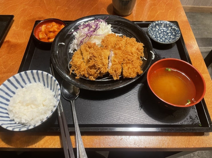  방배동 돈까스 소바 전문점 고찌소에 먹은 로스까스
