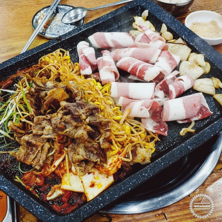 신림동 / 대학동 가격 부담 없는 돈가대박집 신림동 / 대학동 가격 부담 없는 돈가대박집