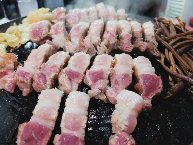 김포 삼겹살 맛집은 역시 고기굼터 육방 김포 삼겹살 맛집은 역시 고기굼터 육방