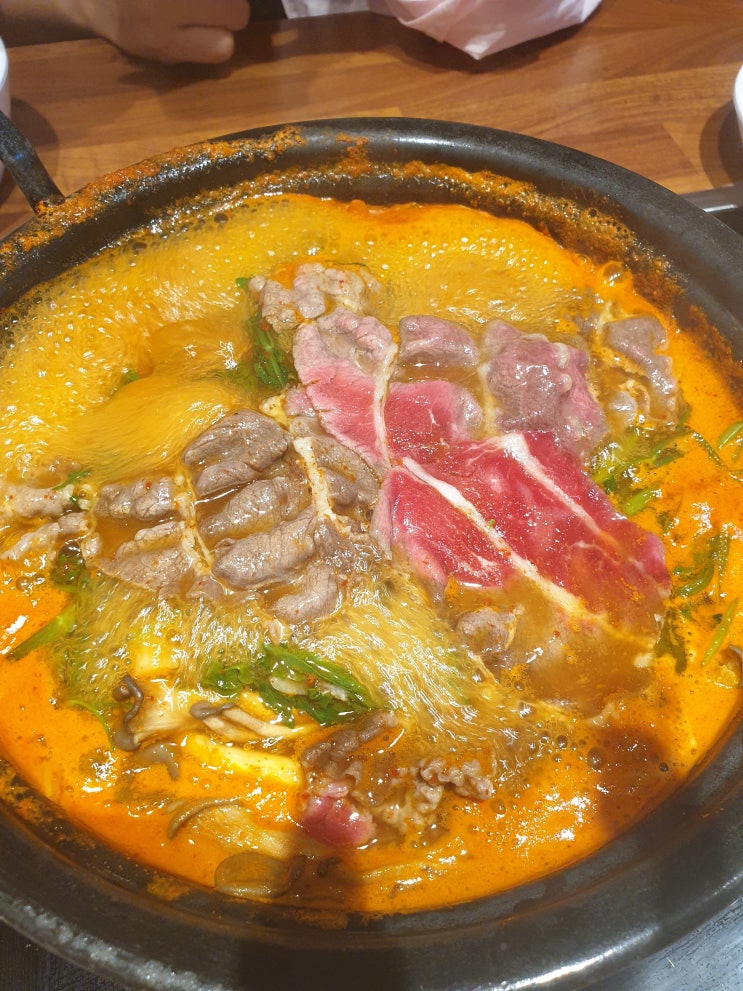  성수 맛집 : 등촌샤브칼국수 성수점