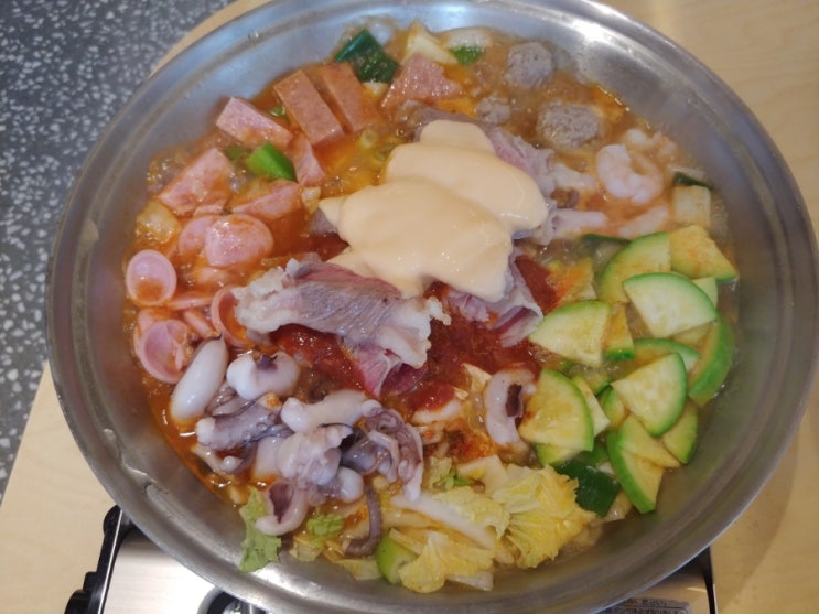  압구정역 맛집 신사동 데이트 지강낙곱새